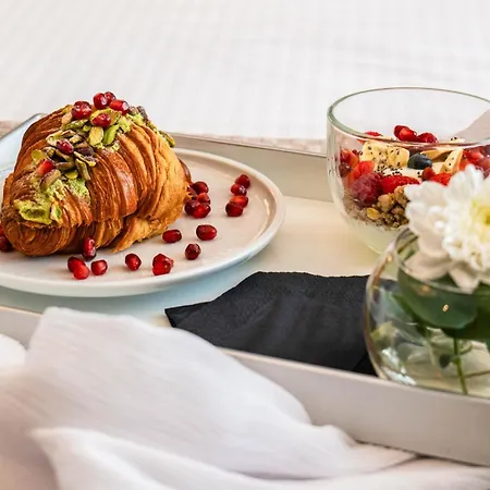 Gate Twenty Two Boutique 4* ניקוסיה