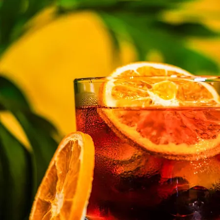 Gate Twenty Two Boutique מלון 4*