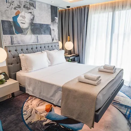 Gate Twenty Two Boutique 4* ניקוסיה