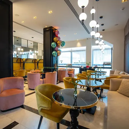 Gate Twenty Two Boutique 4* ניקוסיה