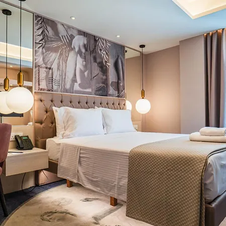 Gate Twenty Two Boutique Отель 4*