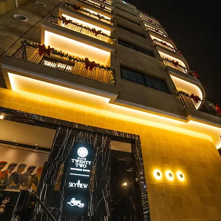 Gate Twenty Two Boutique 4*