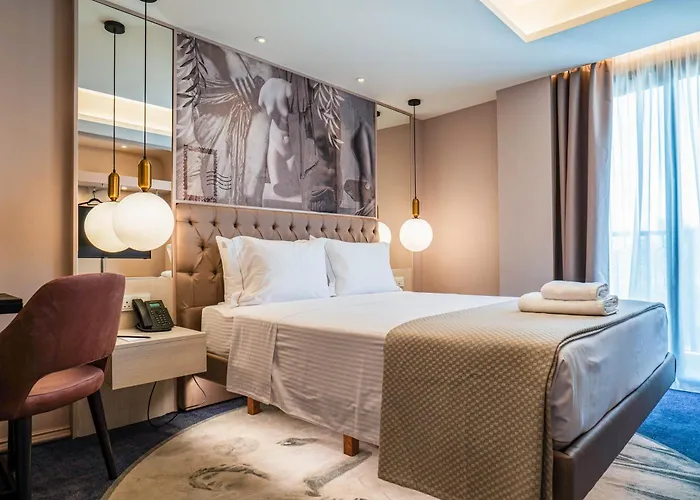 Gate Twenty Two Boutique Hotel 4*