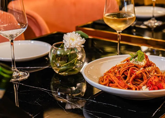 Gate Twenty Two Boutique Ξενοδοχείο 4*